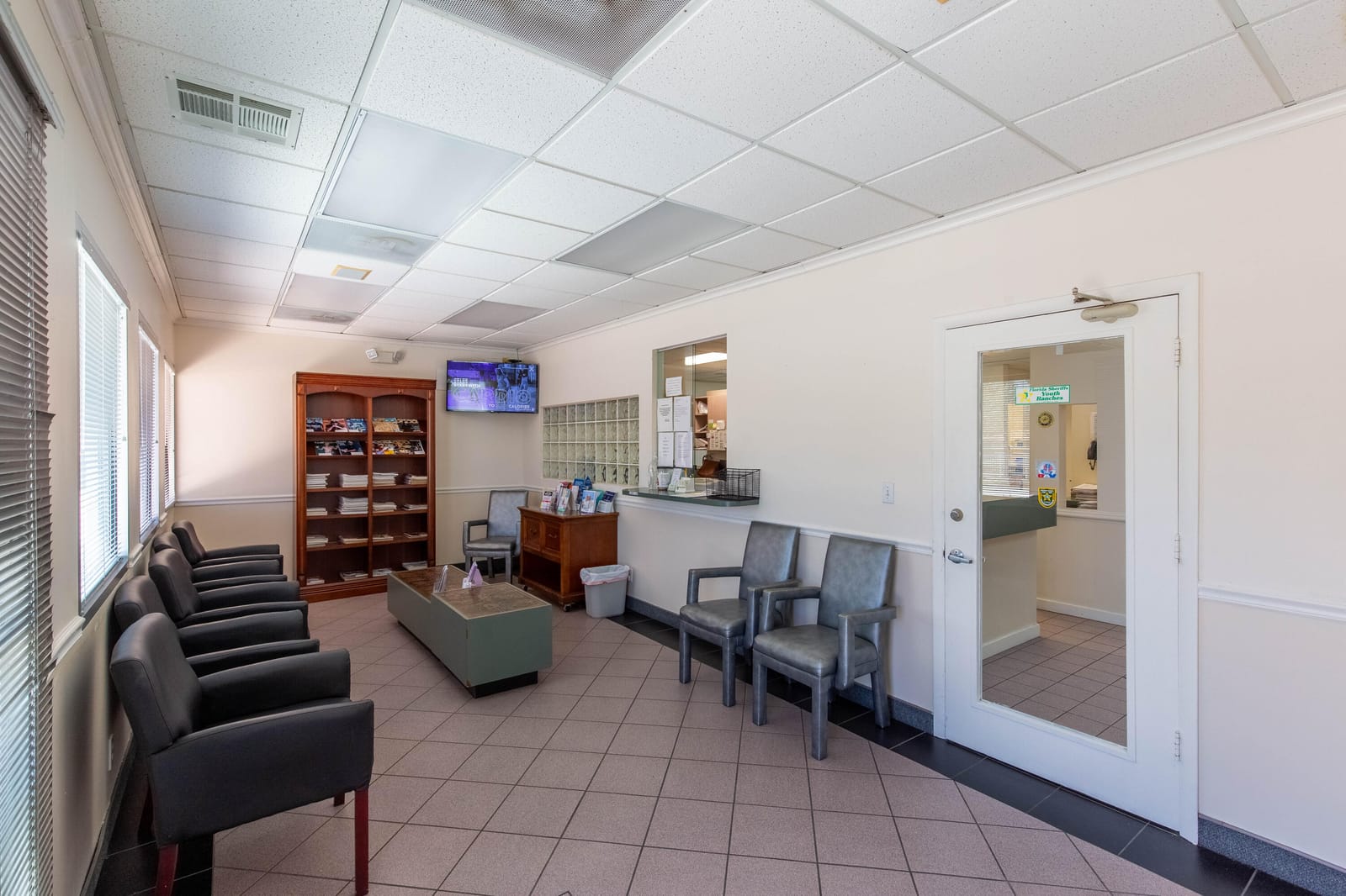 2419 S Seacrest Boulevard, Boynton Beach, FL 33435 photo 16