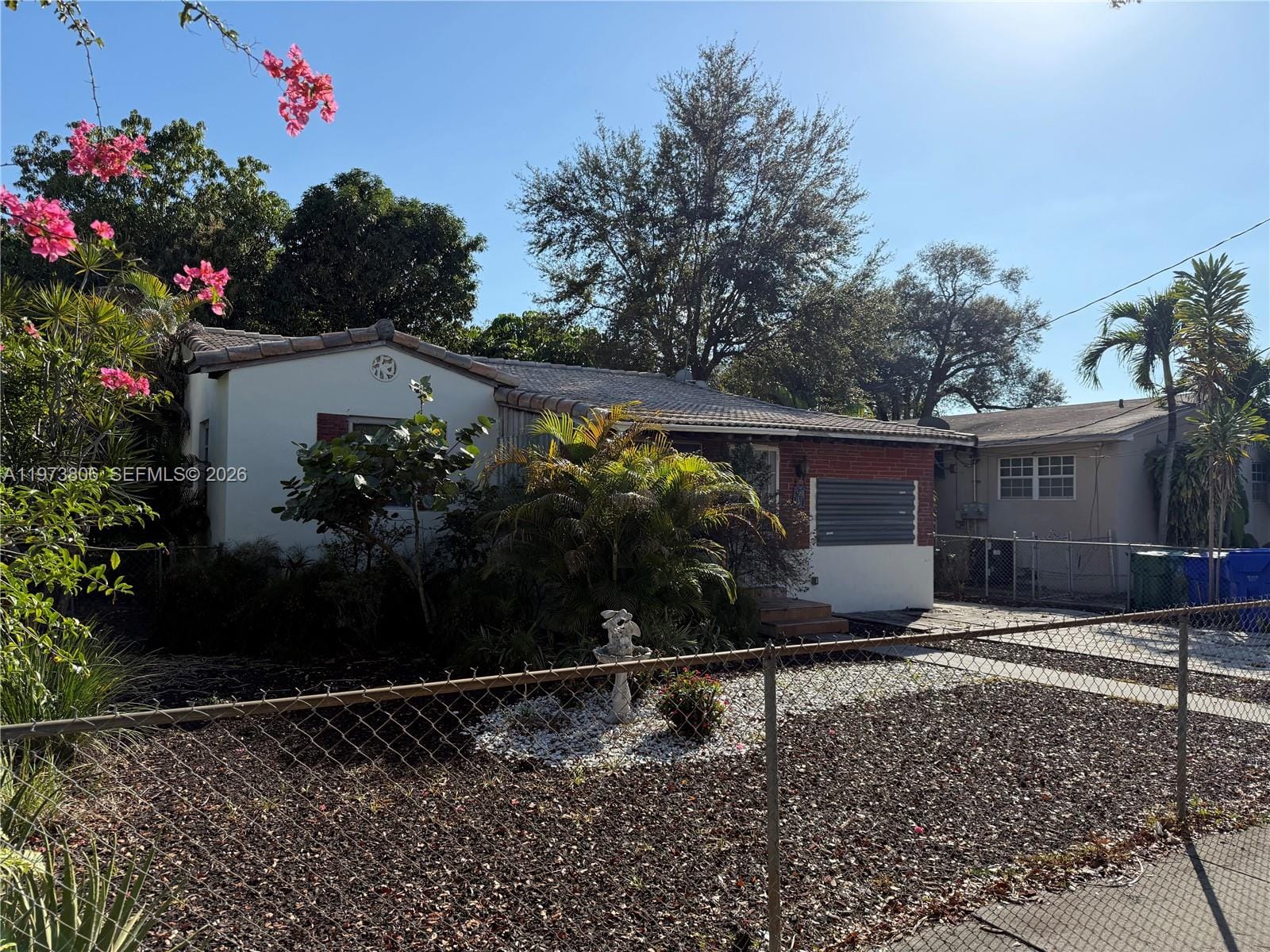 2750 SW 26th Street, Miami, FL 33133 photo 2