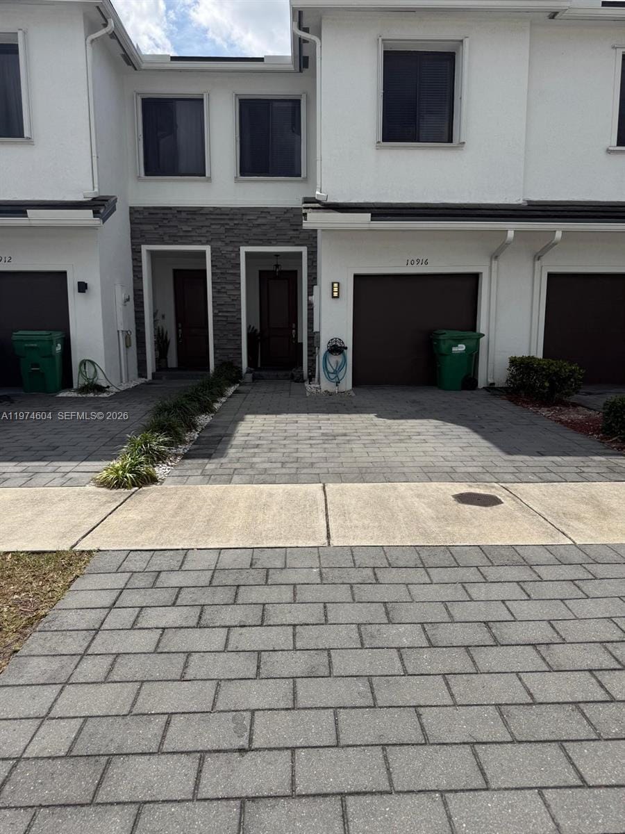10916 SW 235th Lane, Homestead, FL 33032 photo 2