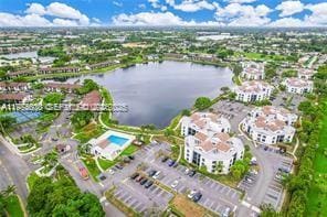 207 Lake Pointe Drive 201, sold in Lake Pointe Condominium N, Oakland Park, FL
