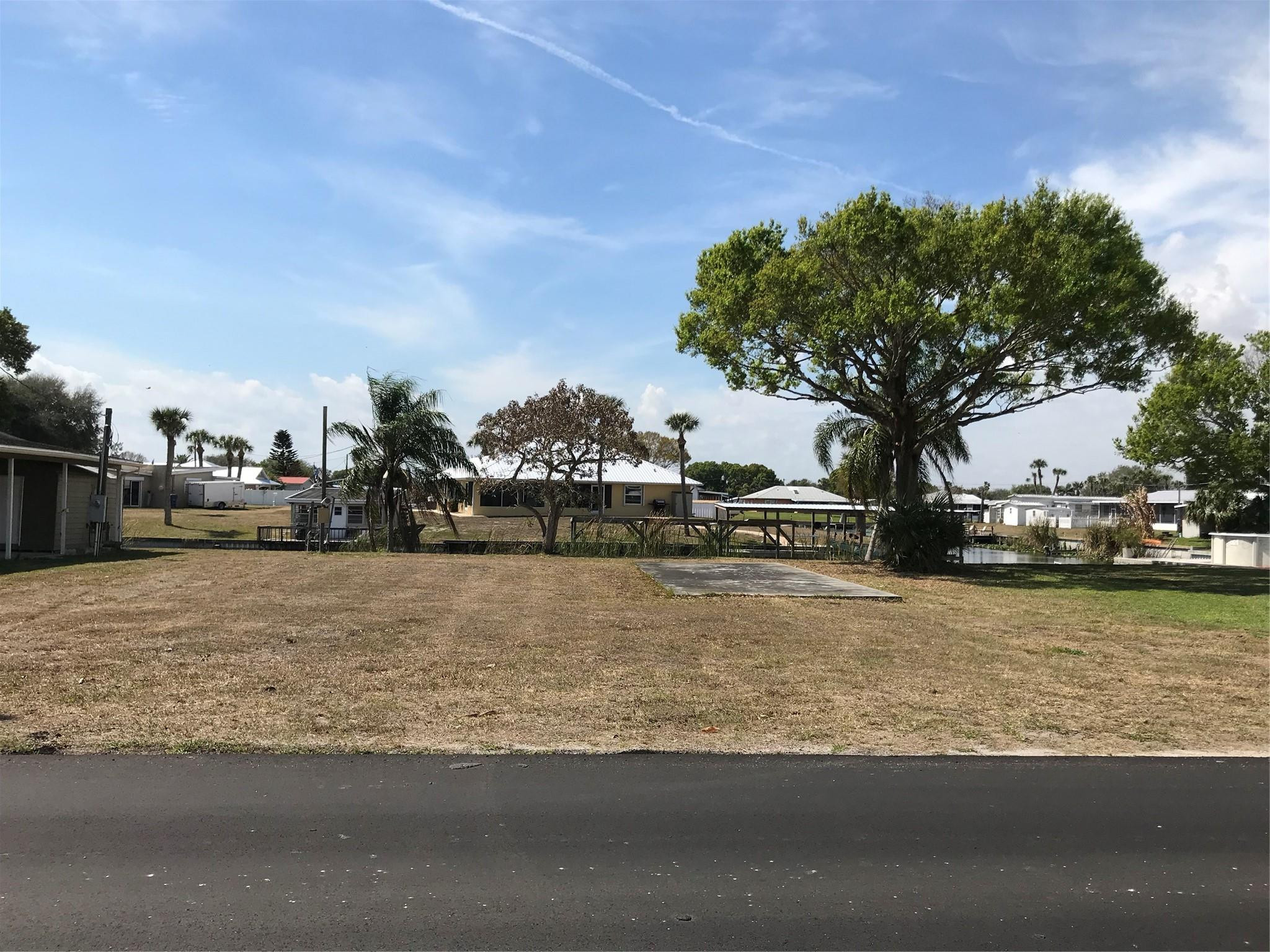 1460 Lake Drive, Okeechobee, FL 34974, Okeechobee