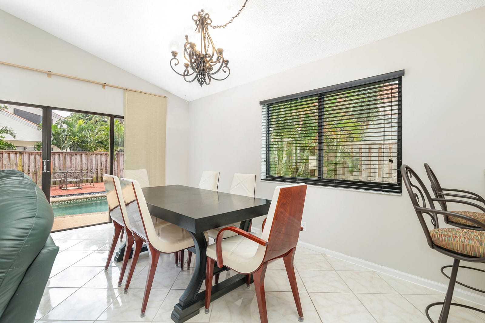 2690 Mikasa Drive, Palm Beach Gardens, FL 33410 photo 7