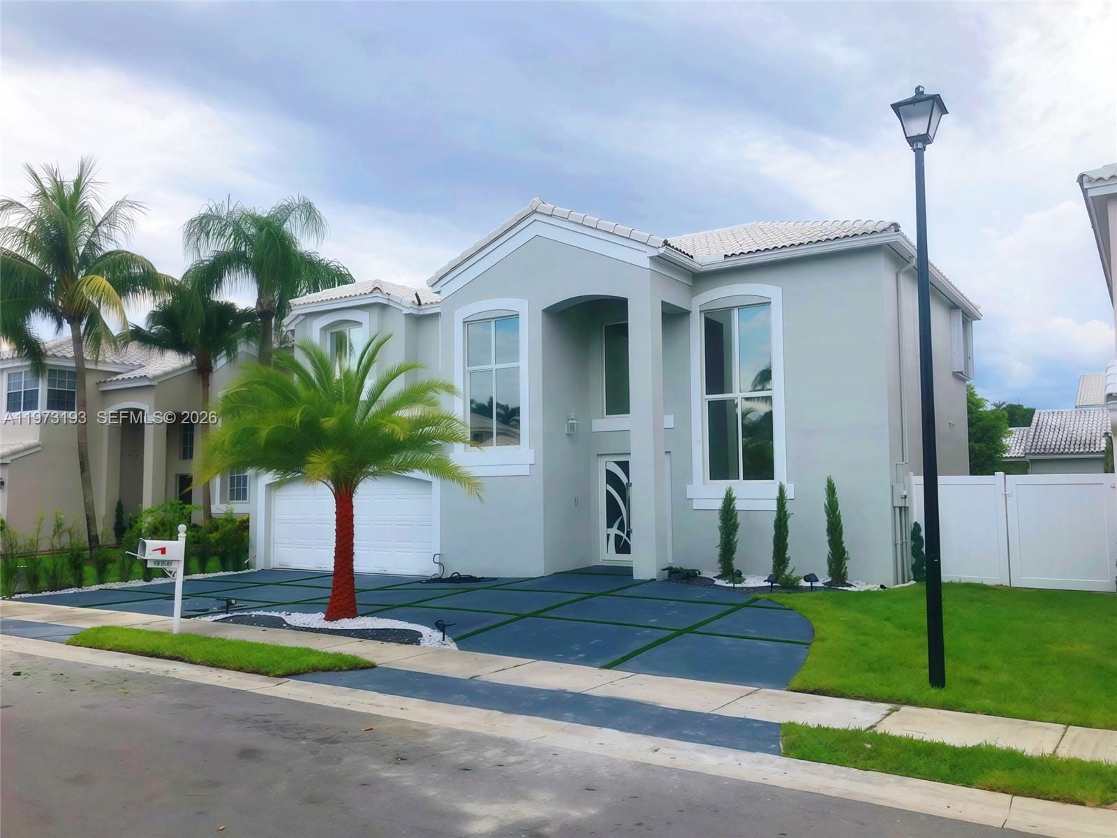 926 SW 102nd Terrace, Pembroke Pines, FL 33025