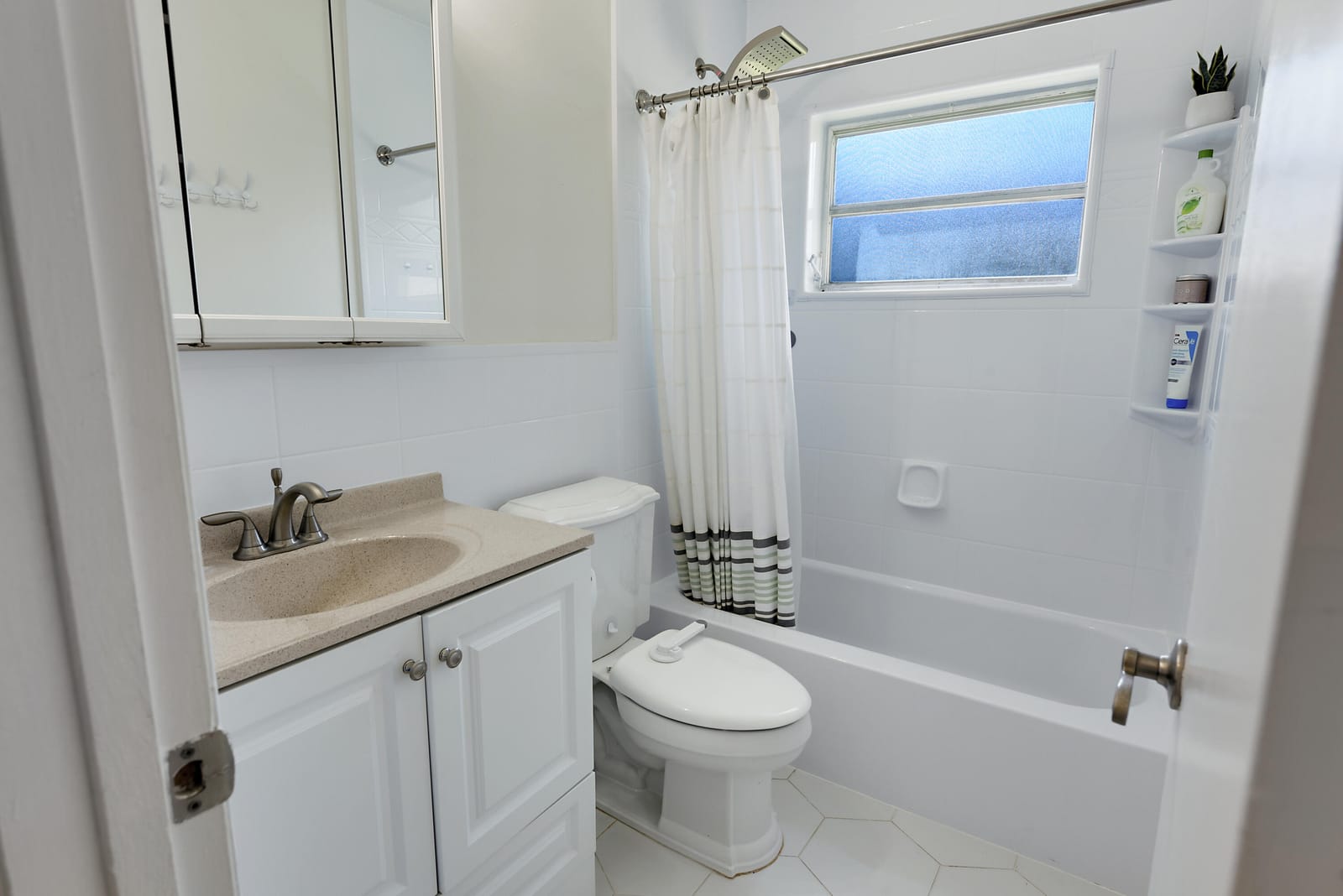 1281 NW 45th Court, Deerfield Beach, FL 33064 photo 17
