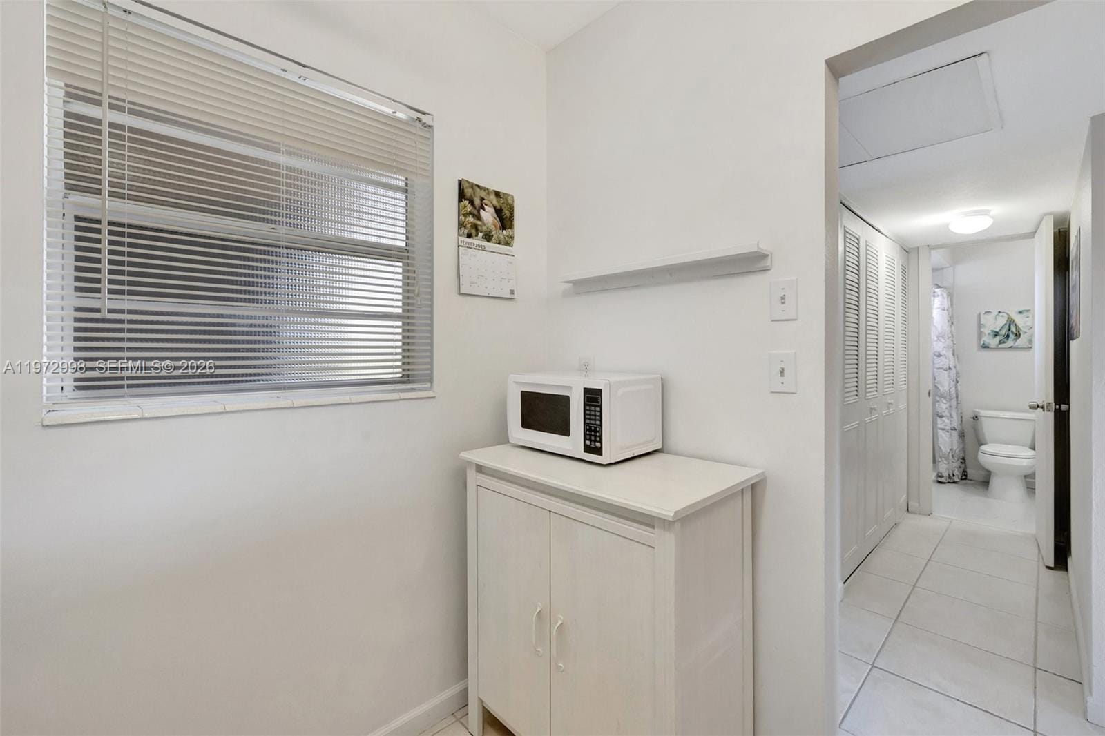 5002 NW 35th Street 306 — photo 12