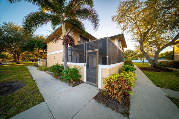 1482 N Lawnwood Circle 31d, sold in Lawnwood Addition, Fort Pierce, FL
