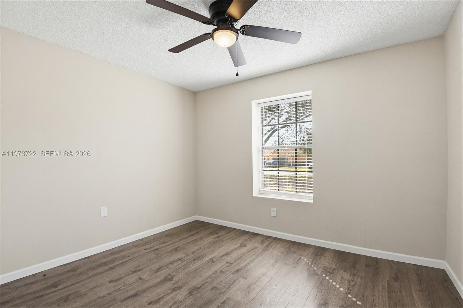 637 Mosquero Avenue, Deltona, FL 32738 photo 28