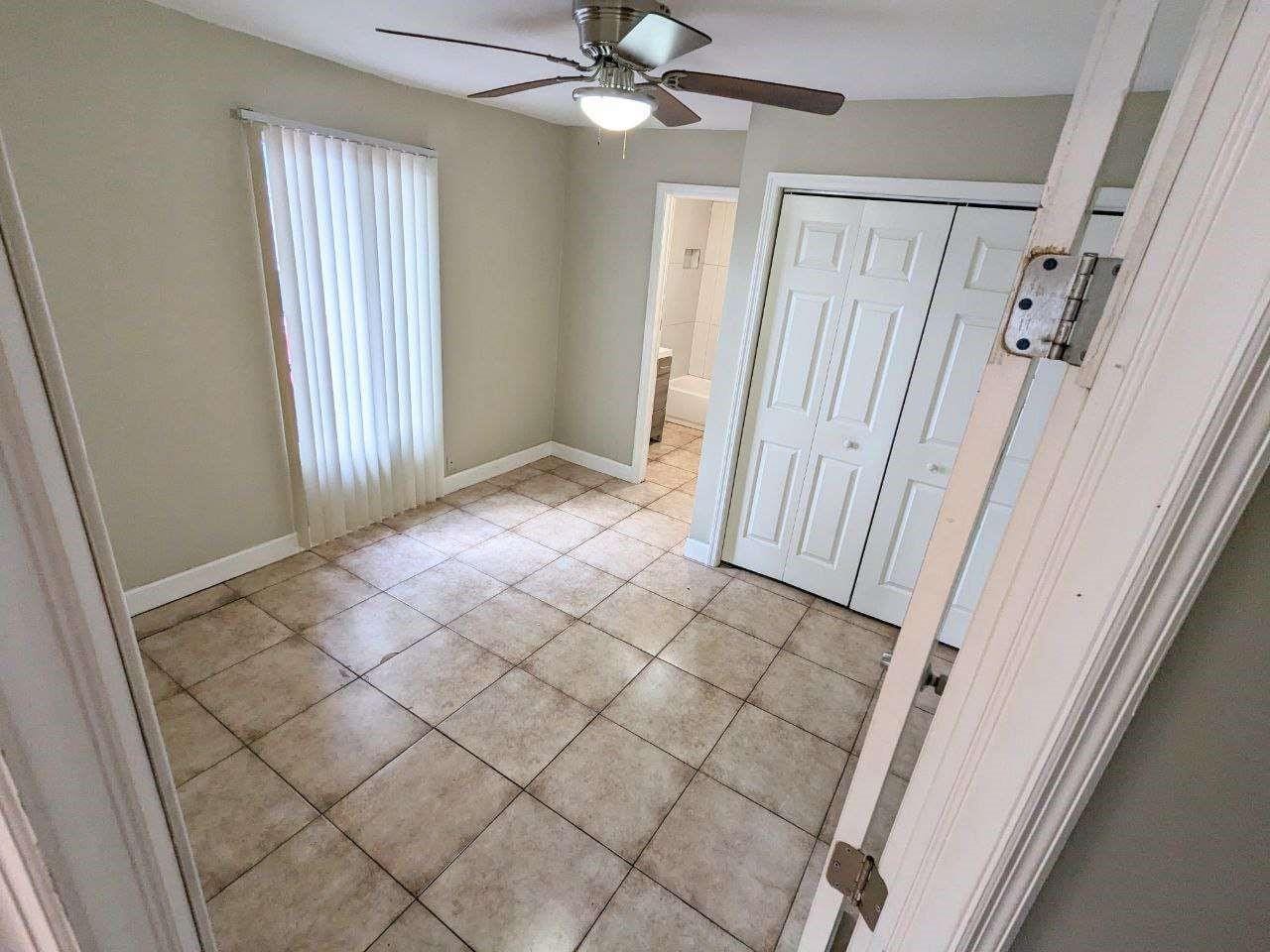 141 NW 10th Street — photo 8