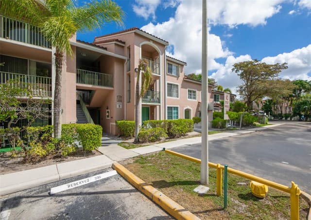 12154 Saint Andrews Place 110, sold in St Andrews Condo, Miramar, FL