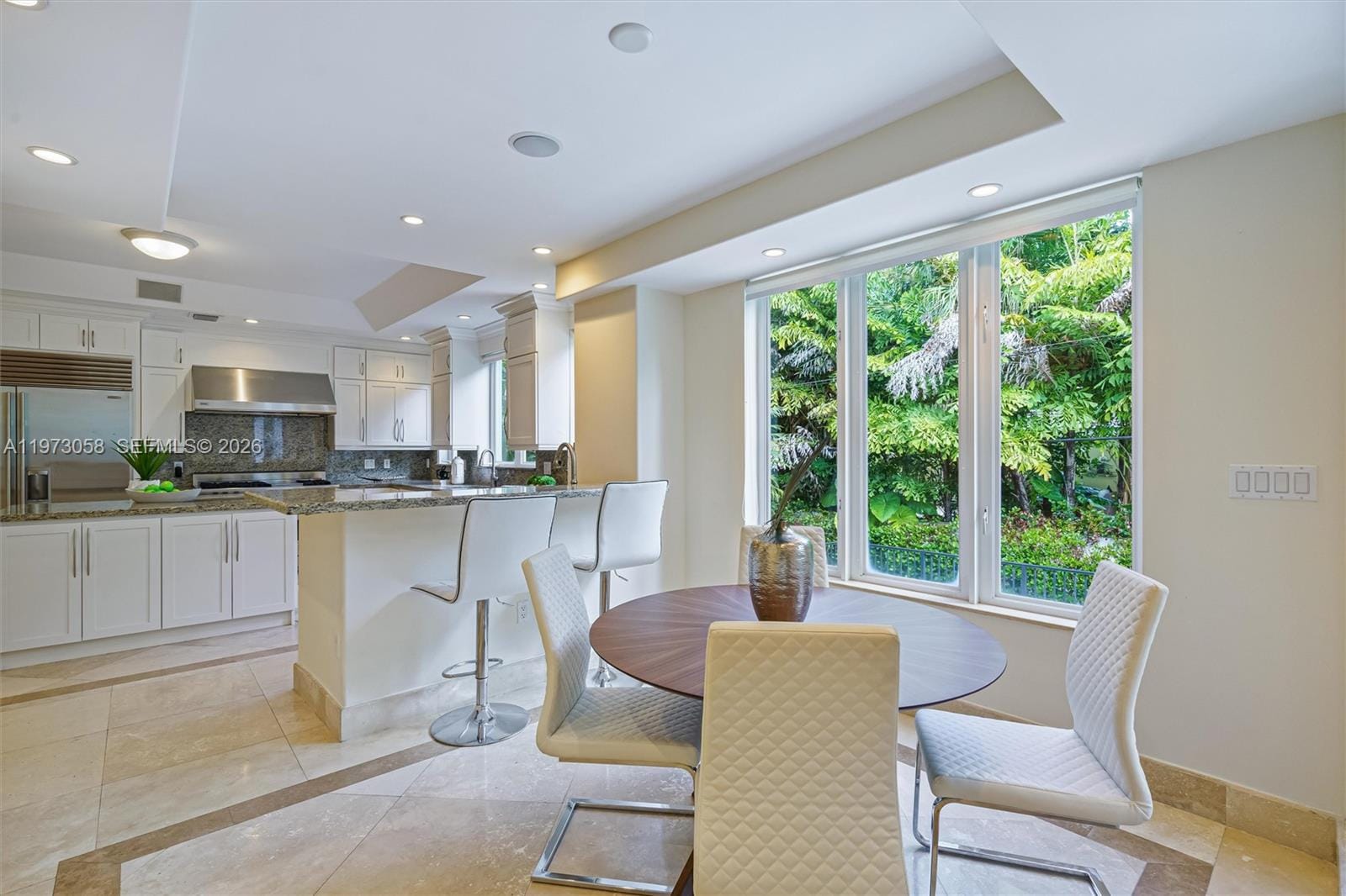541 S Mashta Drive — photo 11