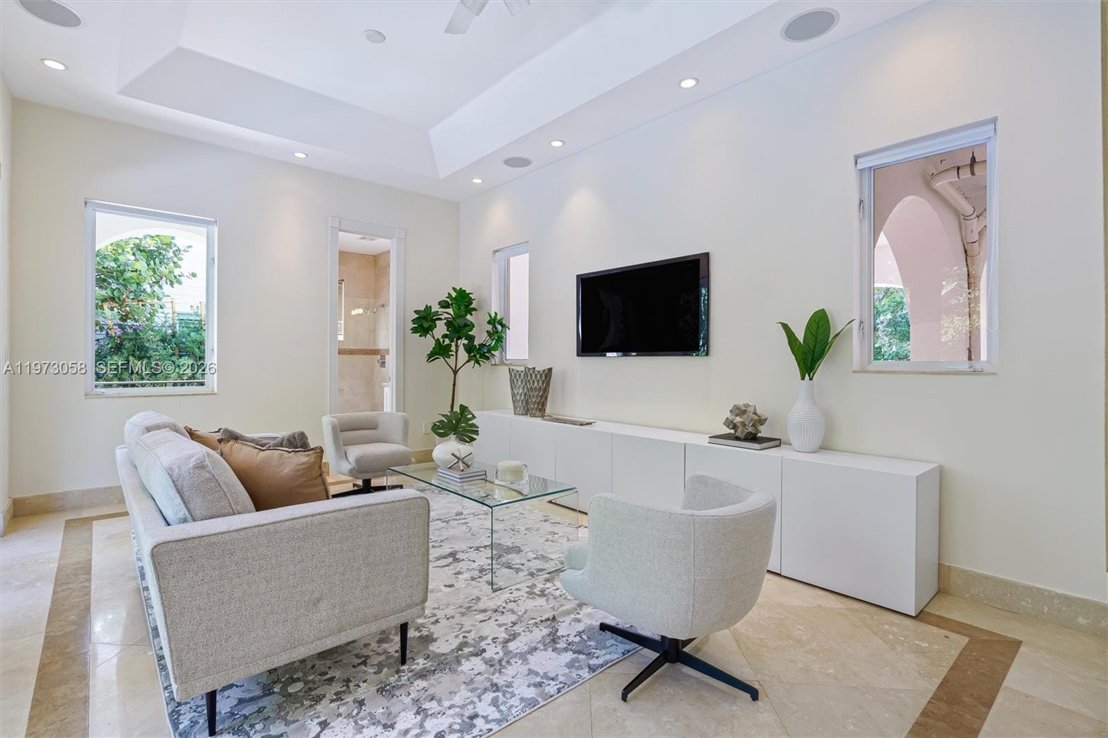 541 S Mashta Drive — photo 12