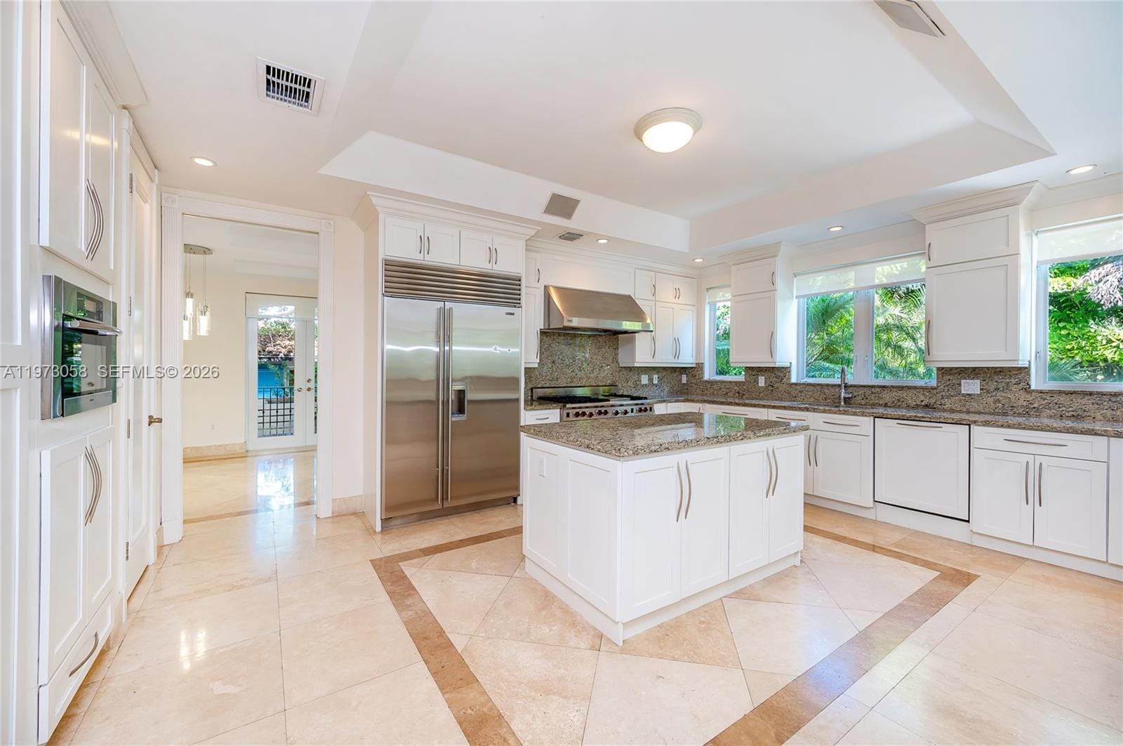 541 S Mashta Drive — photo 9