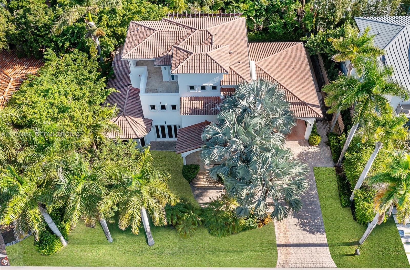 541 S Mashta Drive, Key Biscayne, FL 33149, Key Biscayne