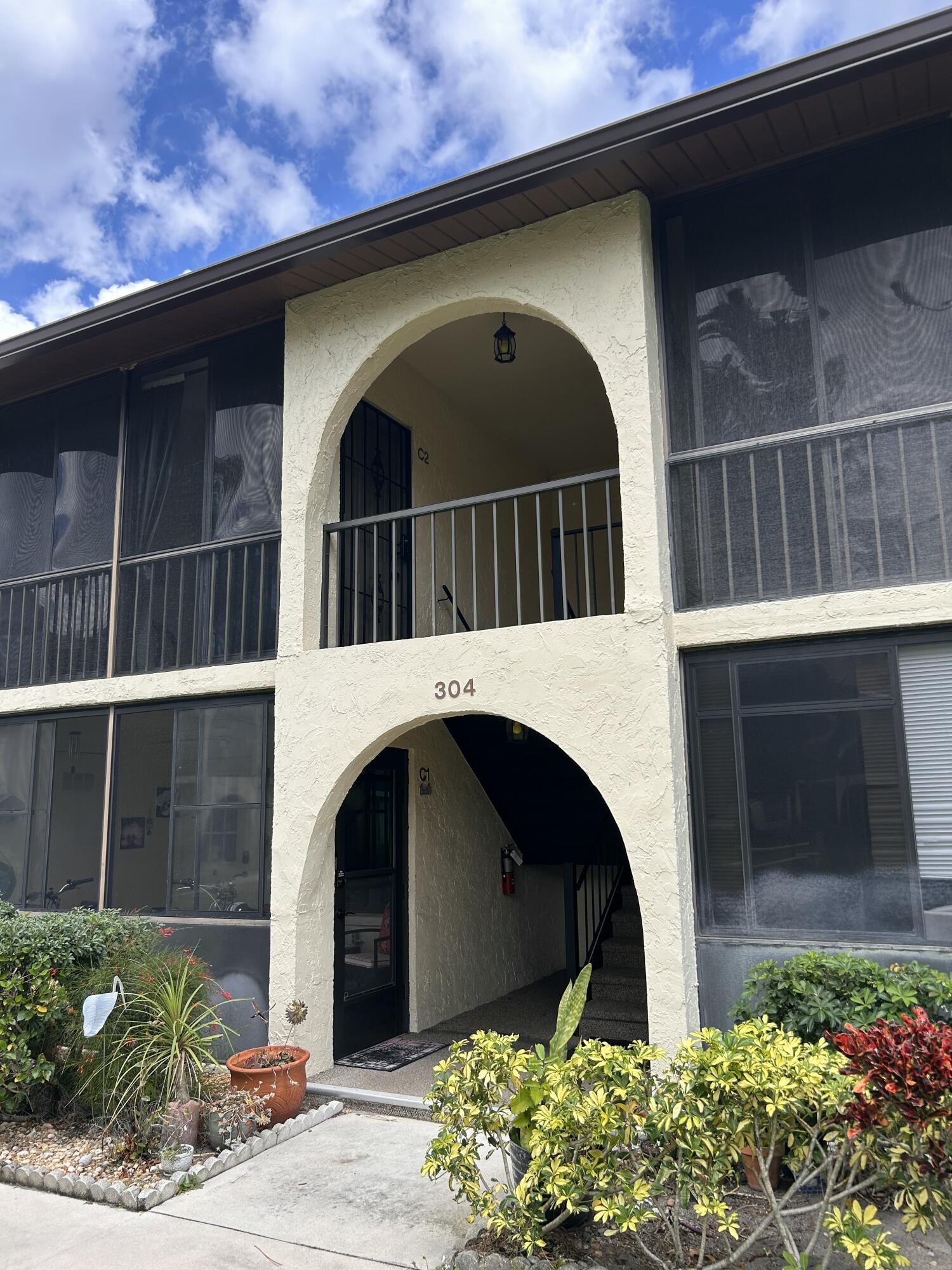 304 Knotty Pine Circle B-2, Greenacres, FL 33463, Greenacres