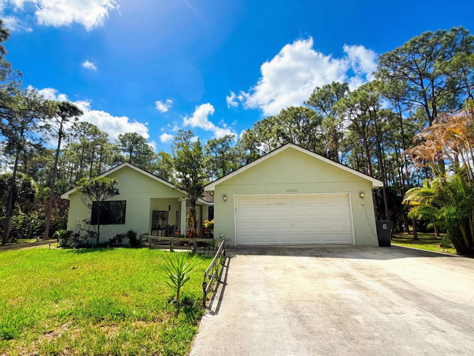 12070 N 52nd Road N, West Palm Beach, FL 33411