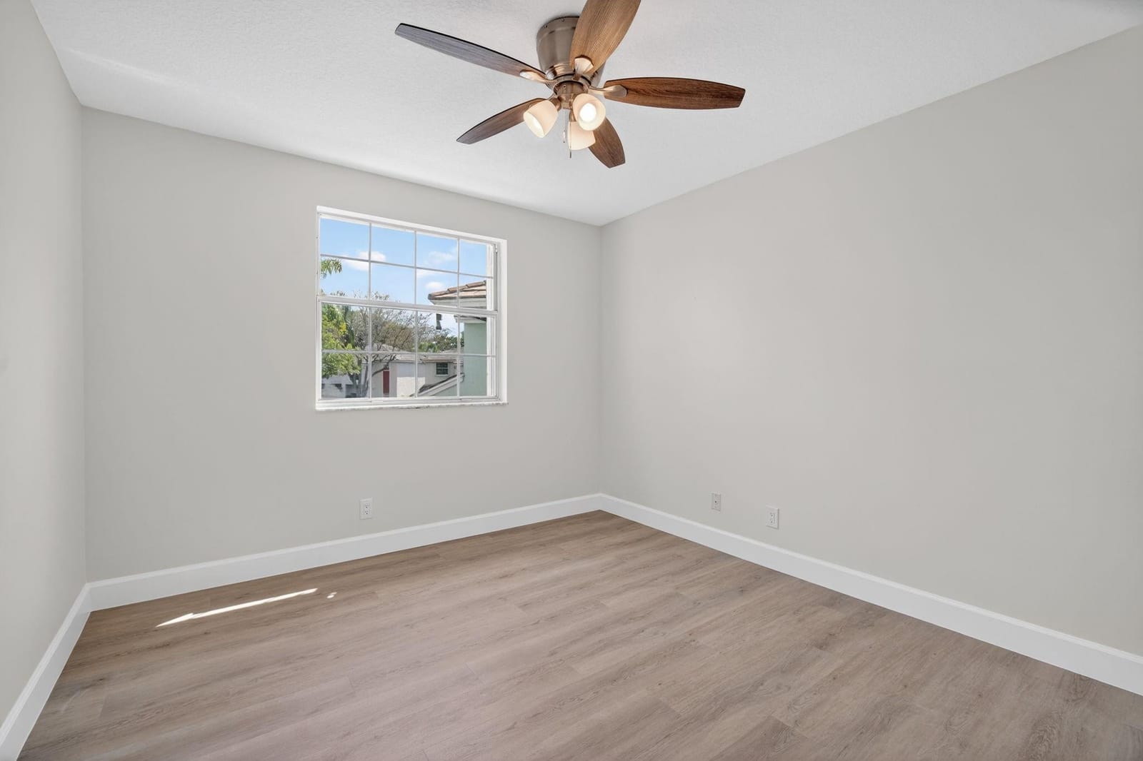 9870 NW 2nd Street, Plantation, FL 33324 photo 23