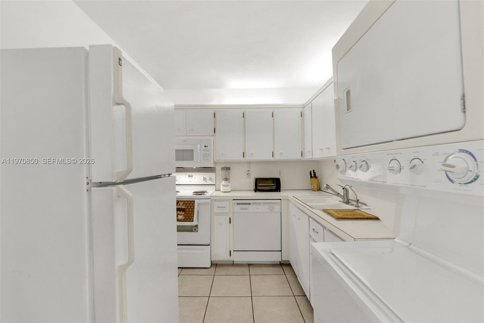 2180 NE 67th Street 723, Fort Lauderdale, FL 33308 photo 13