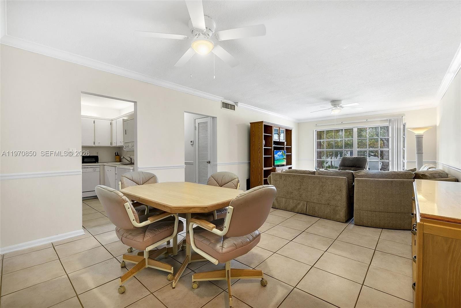 2180 NE 67th Street 723, Fort Lauderdale, FL 33308 photo 9