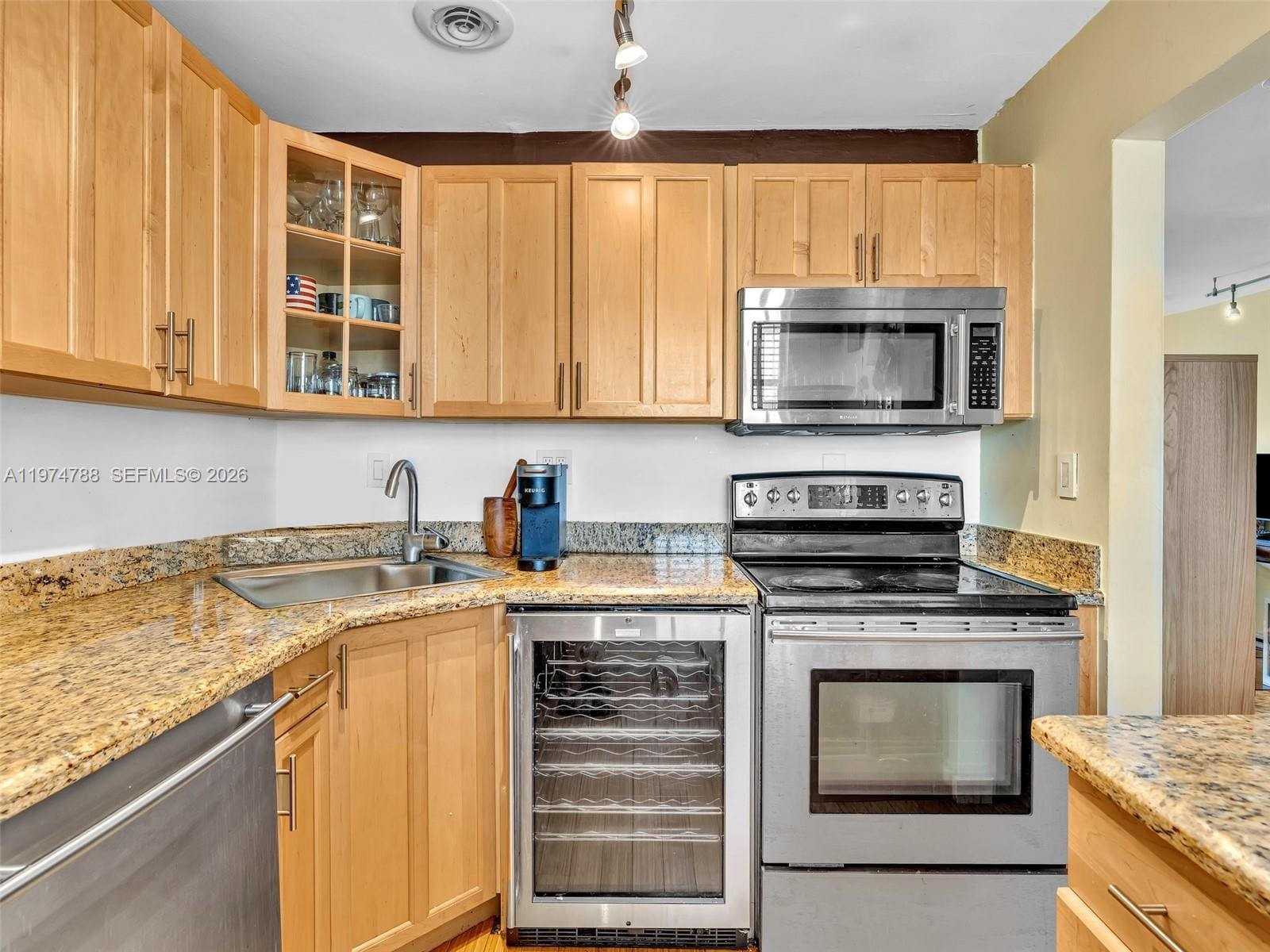 1236 Alton Road 402, Miami Beach, FL 33139 photo 5