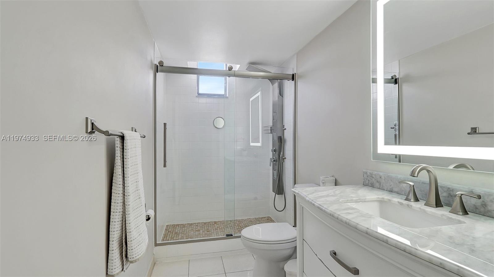 2500 Parkview Drive 1914, Hallandale Beach, FL 33009 photo 17