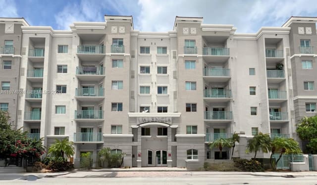 6001 SW 70th Street 351, South Miami, FL 33143