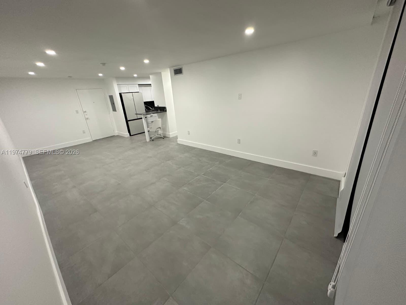 2500 NE 135th Street B103, North Miami, FL 33181 photo 21