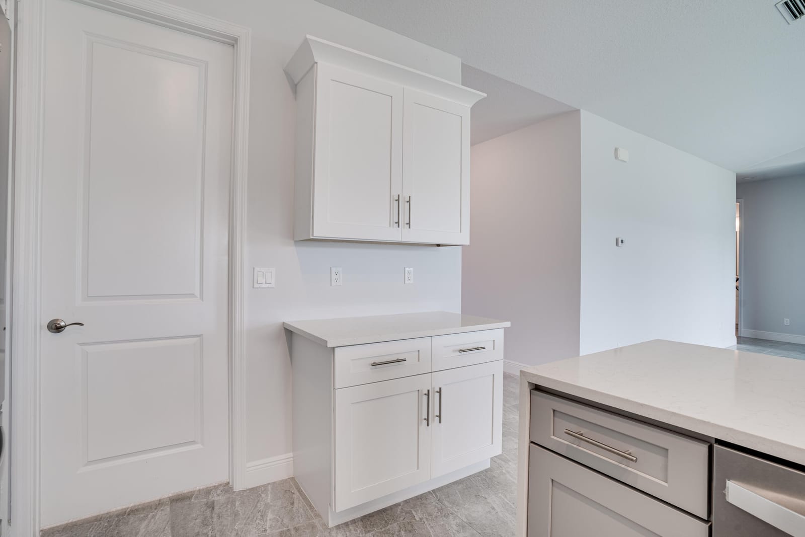 388 SW Vista Lake Drive — photo 6