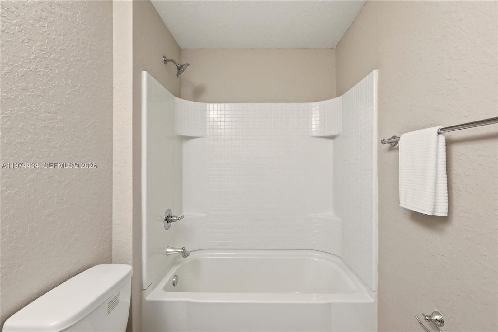 6823 Dickinson Drive, Sebring, FL 33872 photo 24