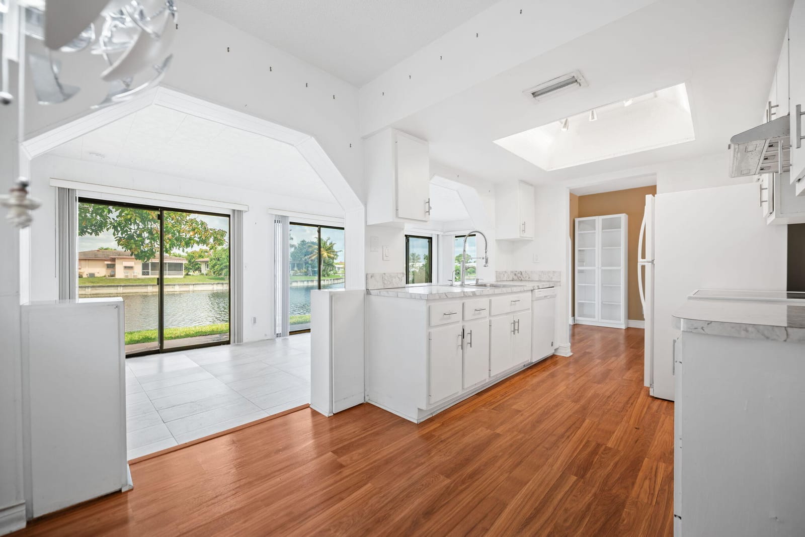 5807 NW 85th Avenue — photo 11