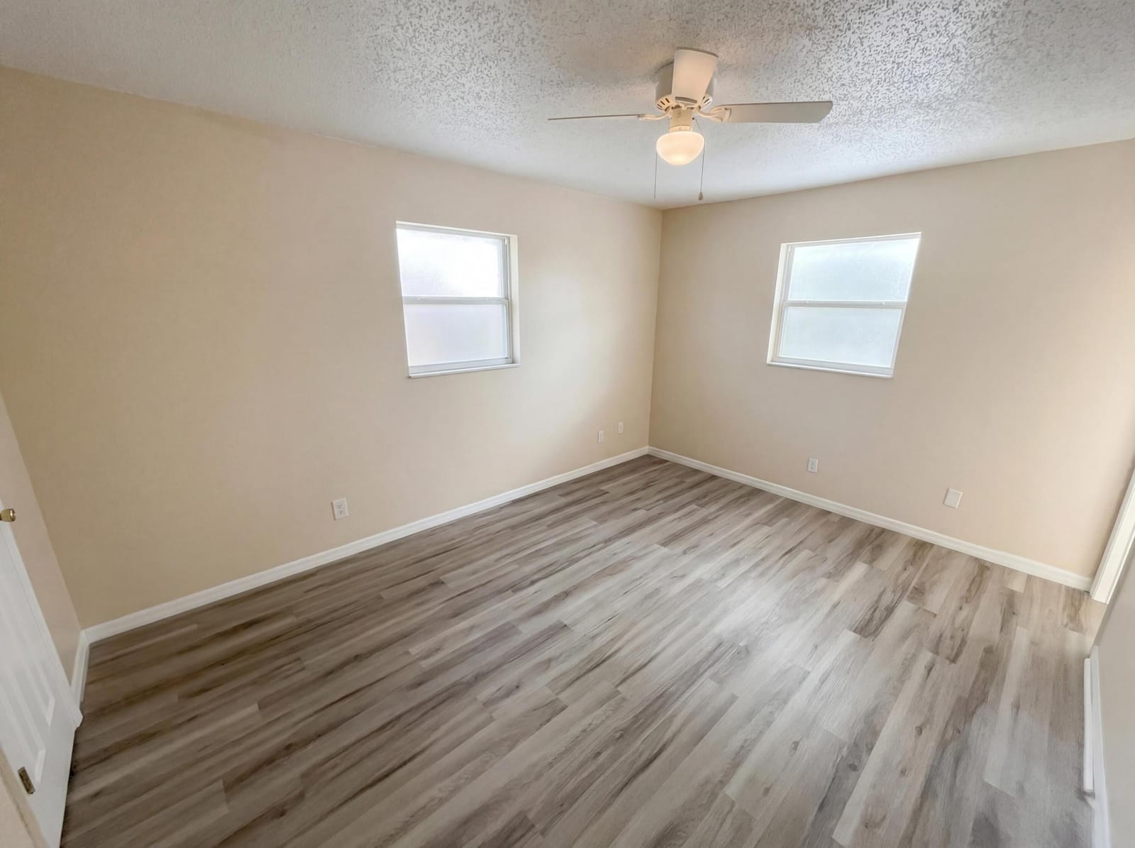 1118 SE Proctor Lane — photo 4