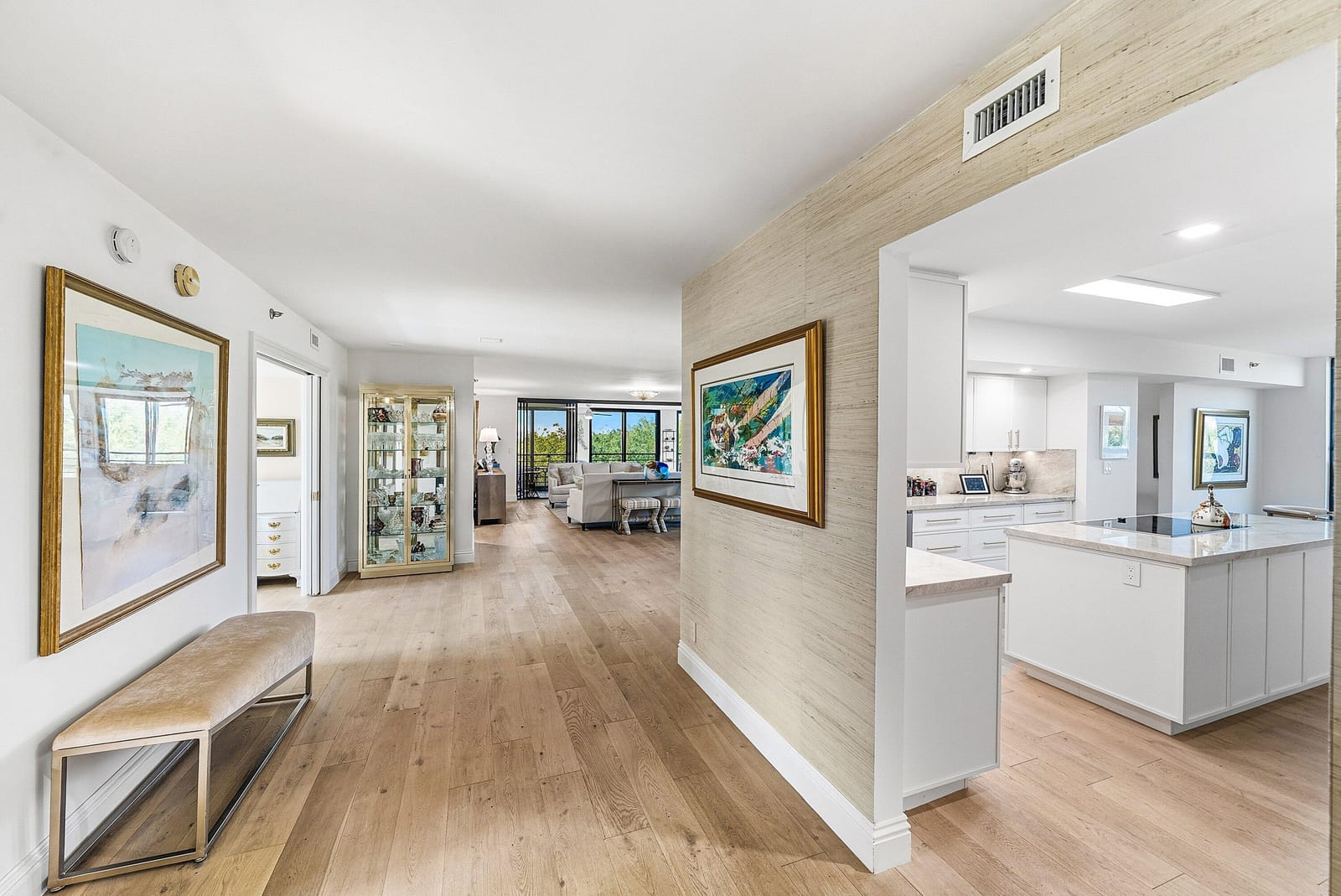 7575 Imperial Drive 501 — photo 2