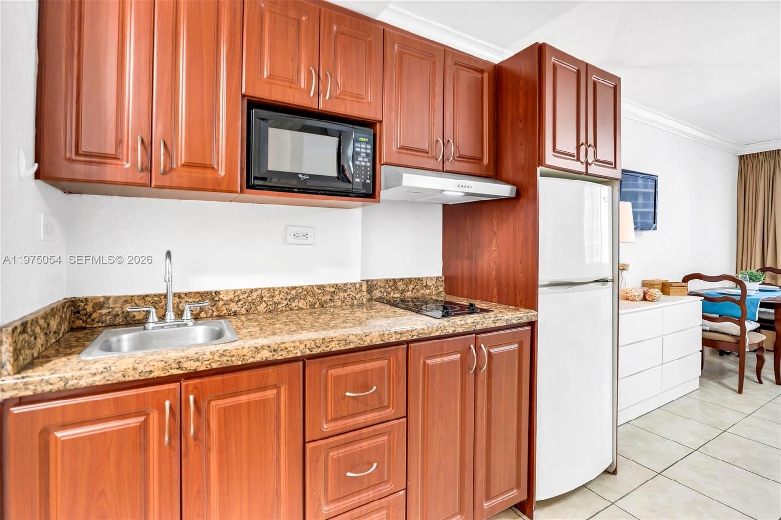 19201 Collins Avenue 628, Sunny Isles Beach, FL 33160 photo 12