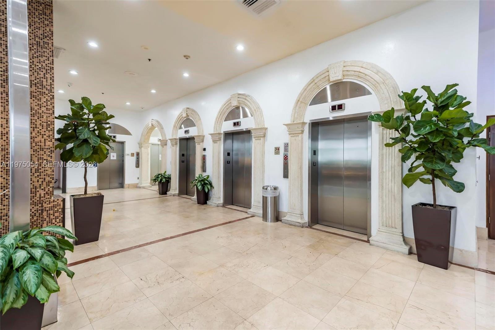 19201 Collins Avenue 628, Sunny Isles Beach, FL 33160 photo 26