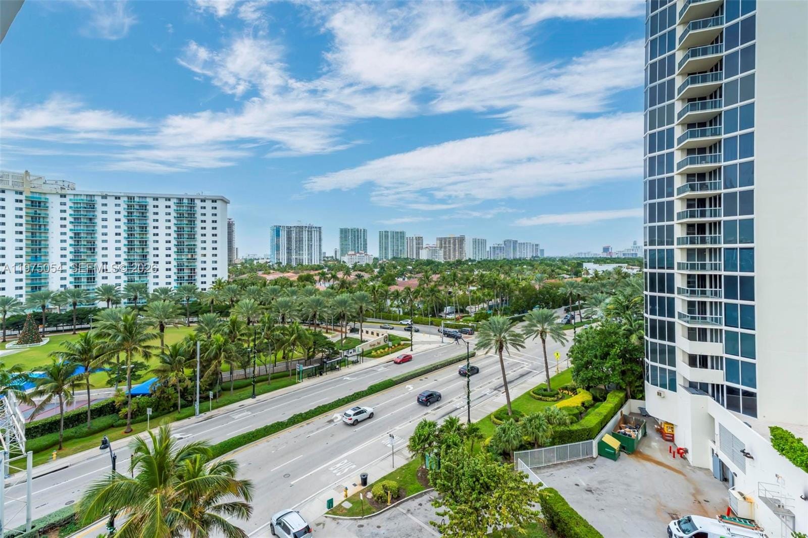 19201 Collins Avenue 628, Sunny Isles Beach, FL 33160 photo 9