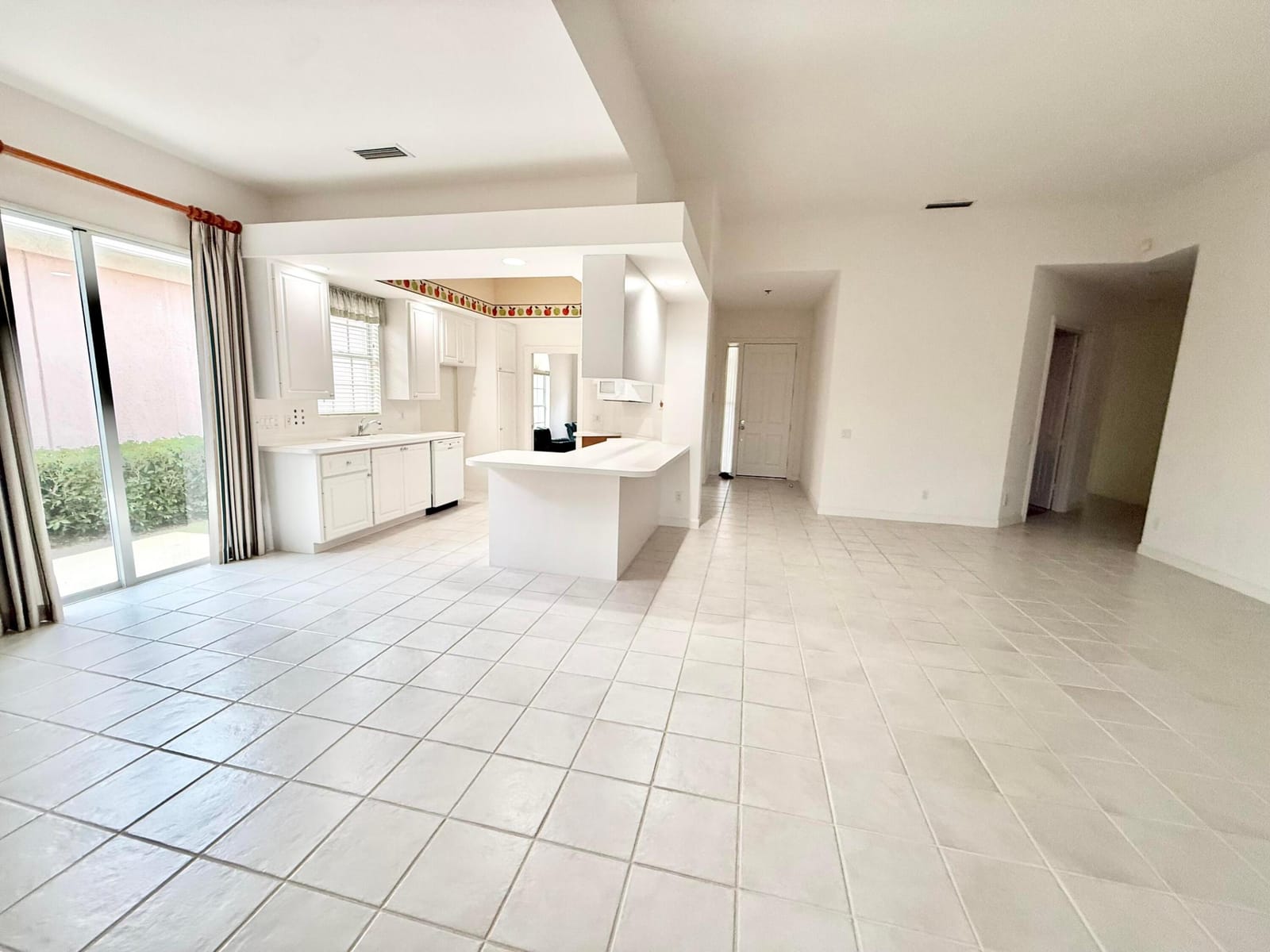 7800 Quida Drive — photo 4