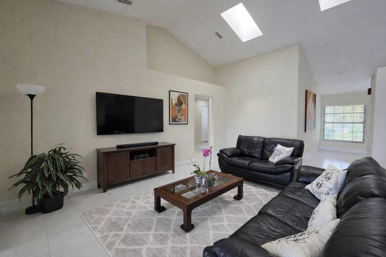 10870 Lakemore Lane 201, Boca Raton, FL 33498 photo 8