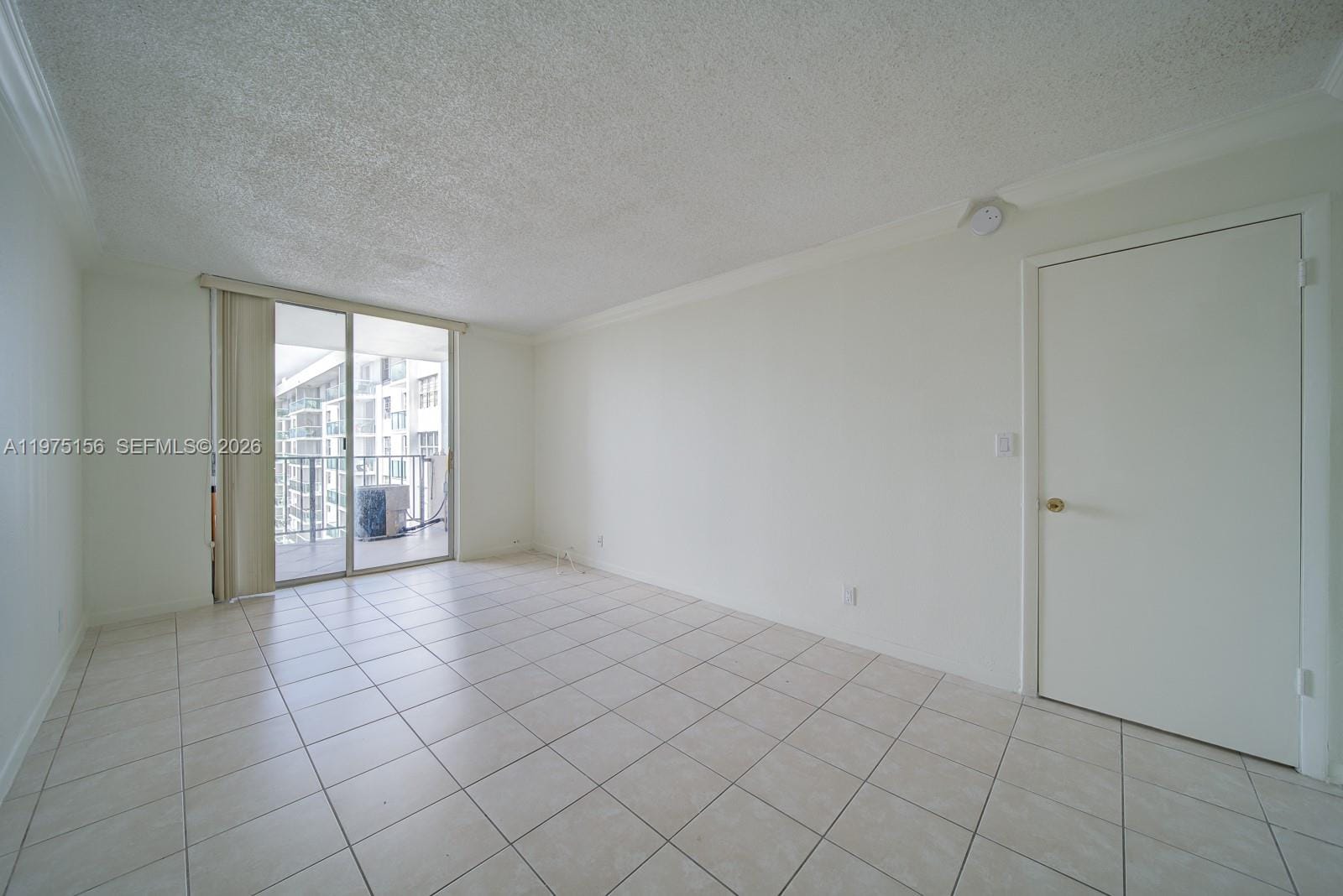 2903 N Miami Beach Boulevard 1006 — photo 3