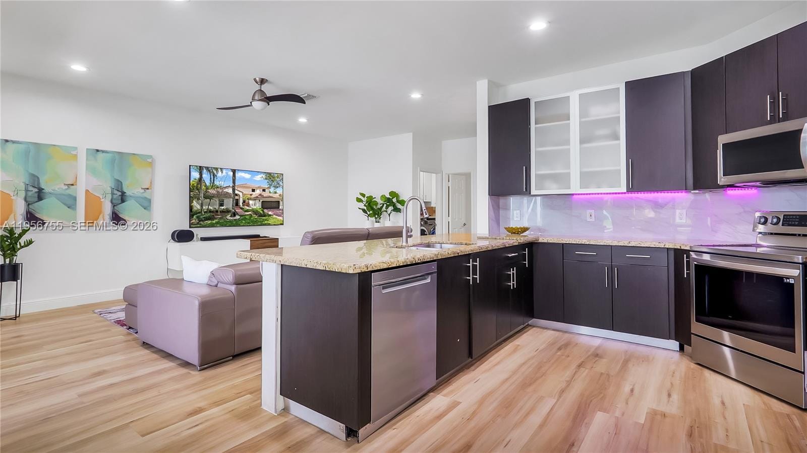 637 Lake Boulevard, Weston, FL 33326 photo 20