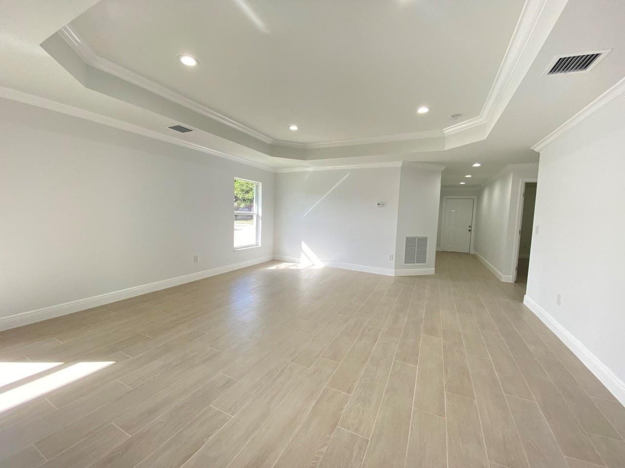 730 S N Street — photo 3