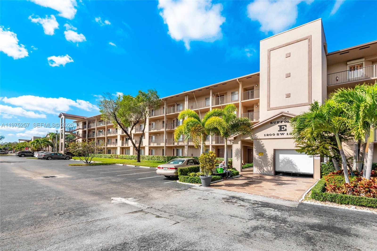 1200 SW 137th Avenue 402E, Pembroke Pines, FL 33027, Pembroke Pines