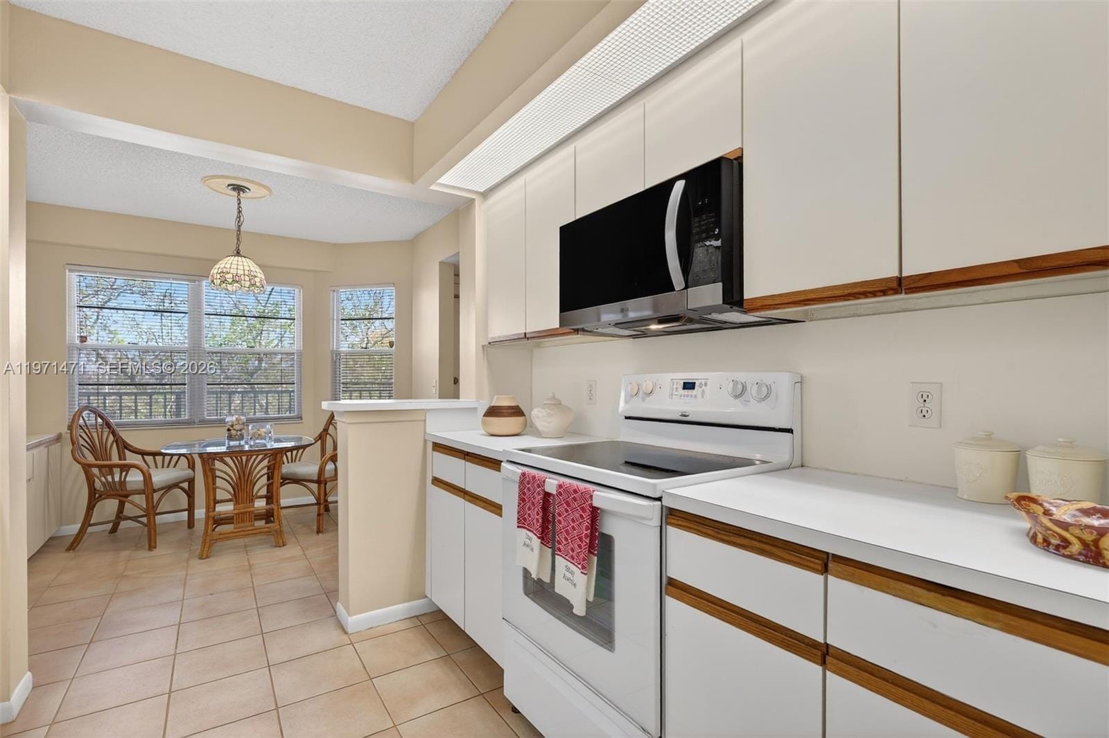 900 SW 125th Way 409R — photo 8