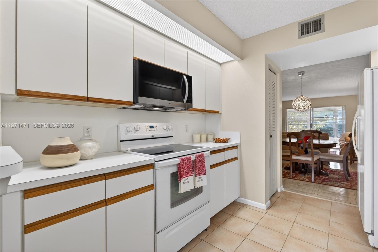 900 SW 125th Way 409R — photo 9
