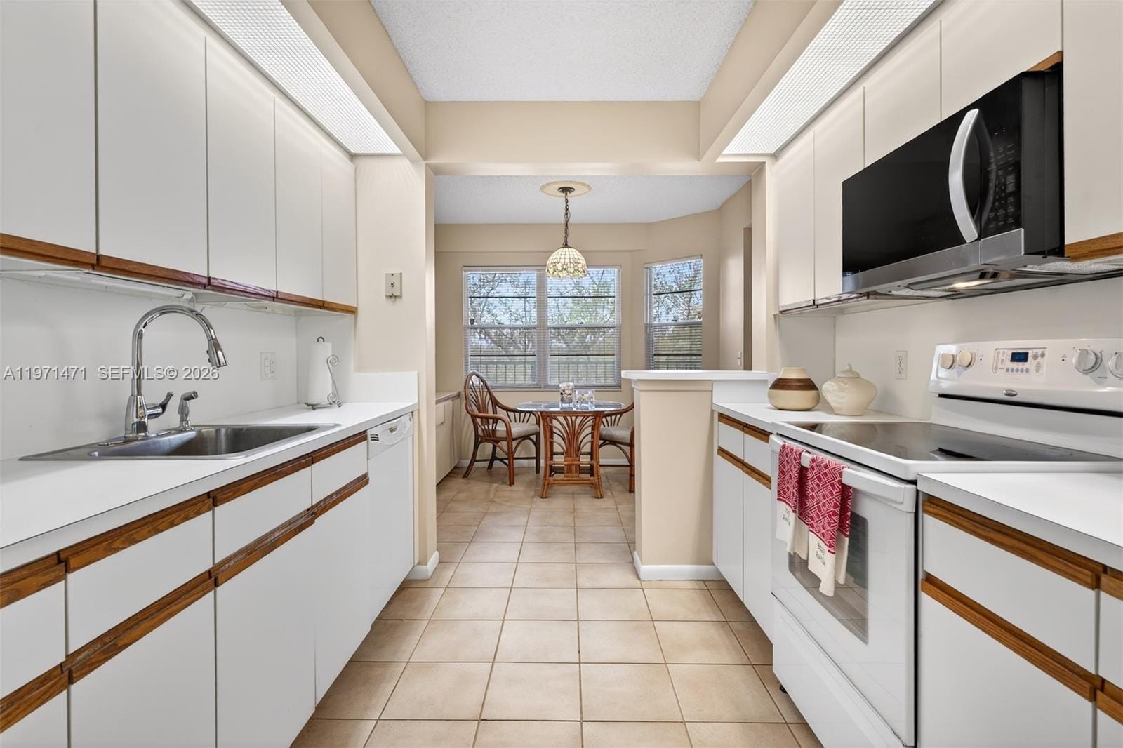 900 SW 125th Way 409R — photo 10