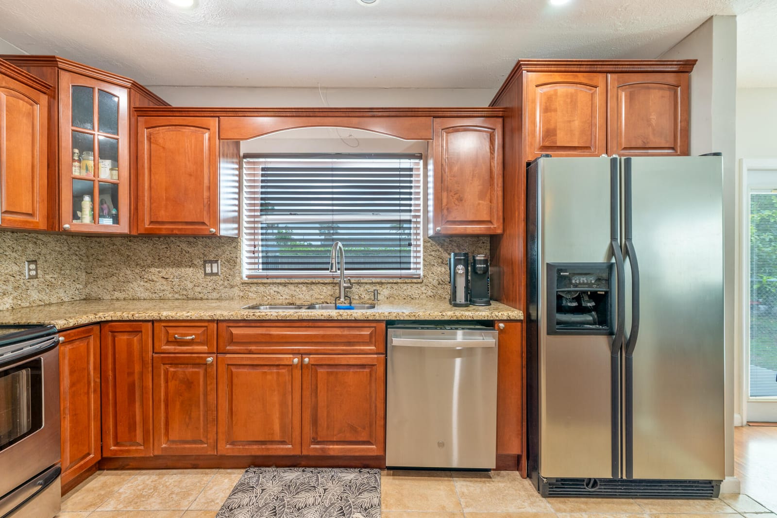 11145 NW 26th Street — photo 7