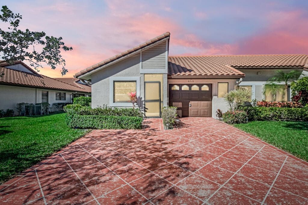 6235 Kings Gate Circle, Delray Beach, FL 33484 photo 2