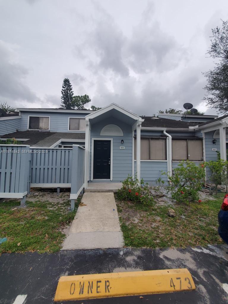 1905 Players Place, North Lauderdale, FL 33068, North Lauderdale