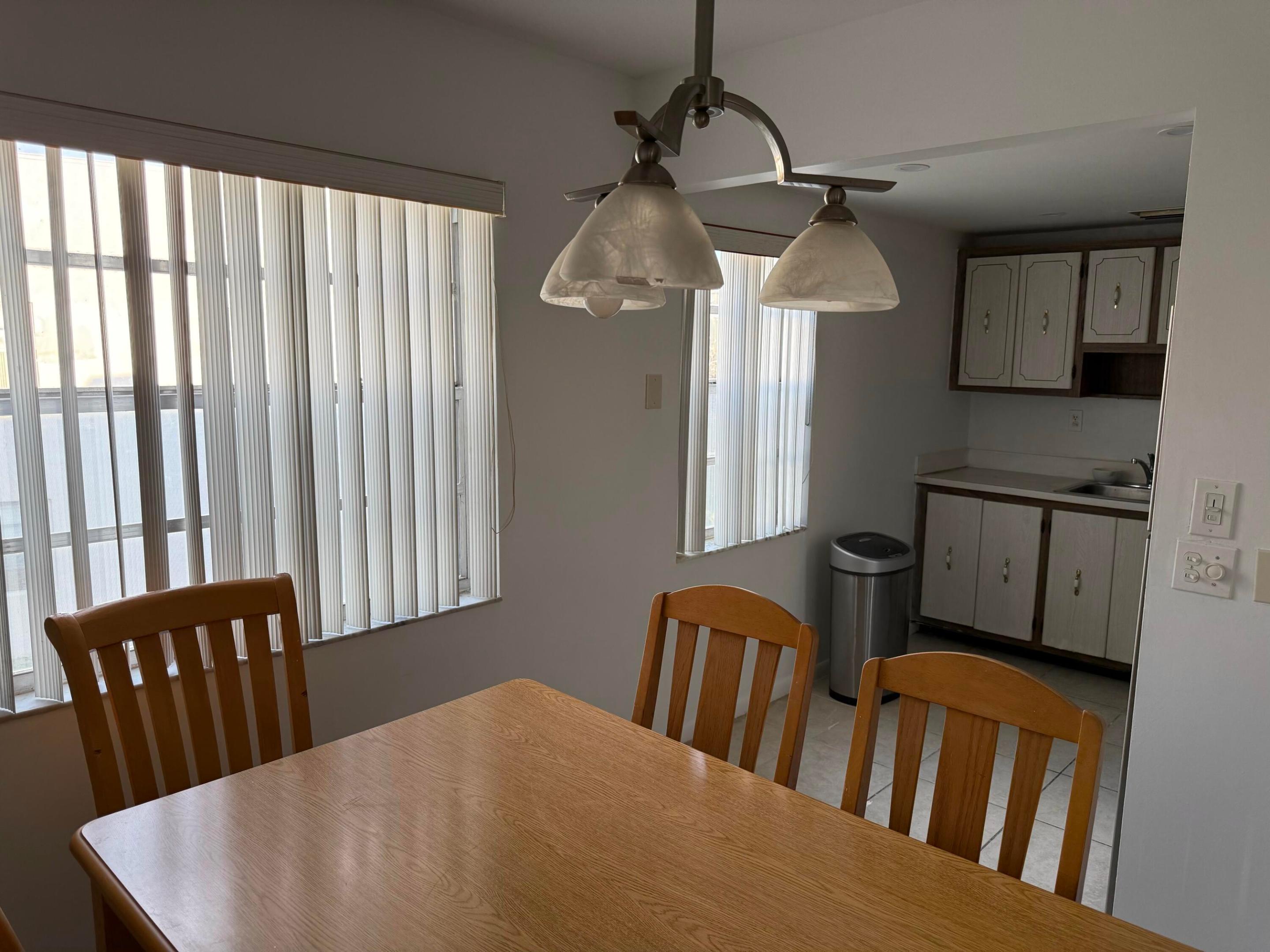 468 Capri J, Delray Beach, FL 33484, Delray Beach
