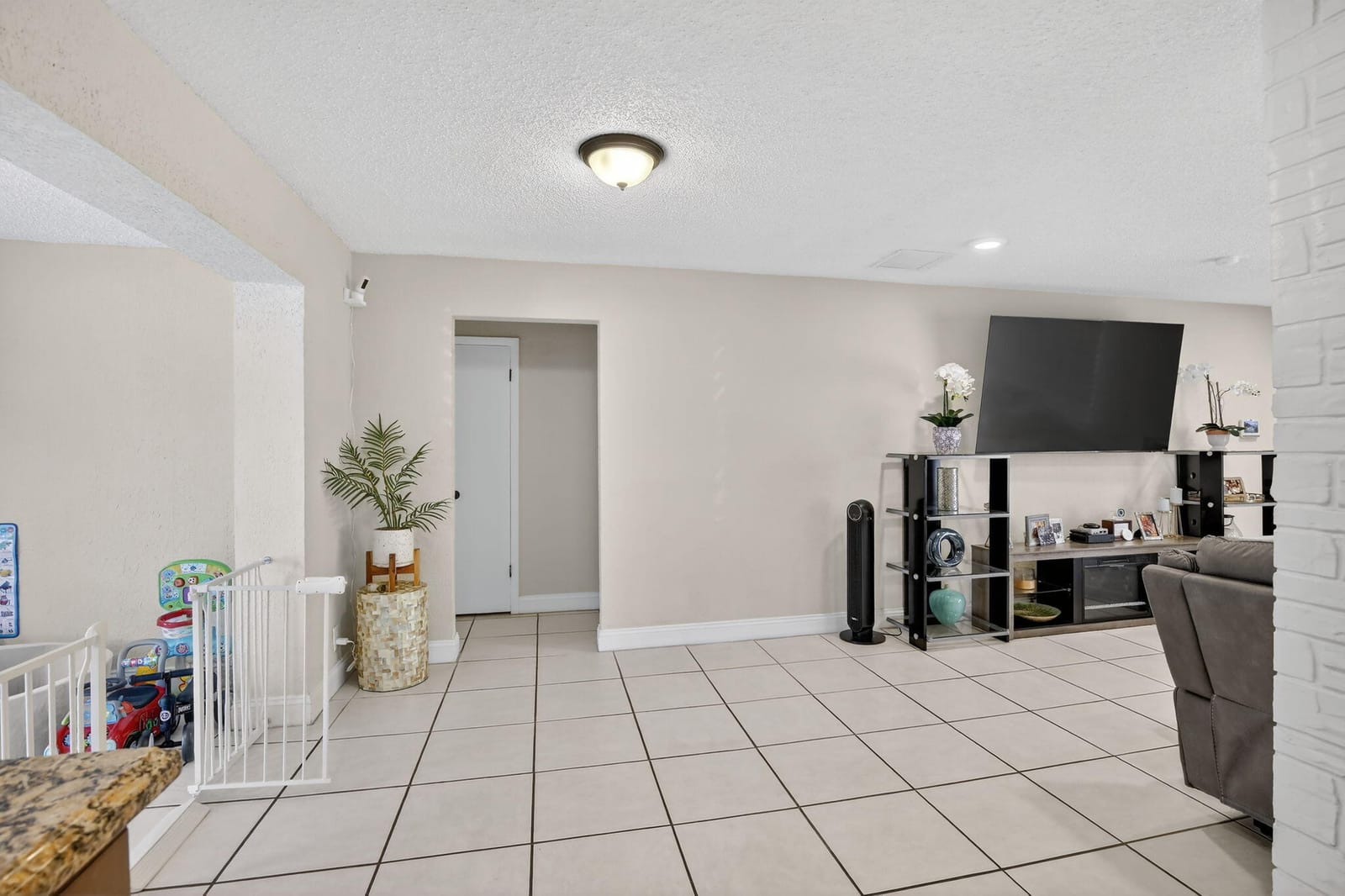 6721 SW 28th Court, Miramar, FL 33023 photo 16