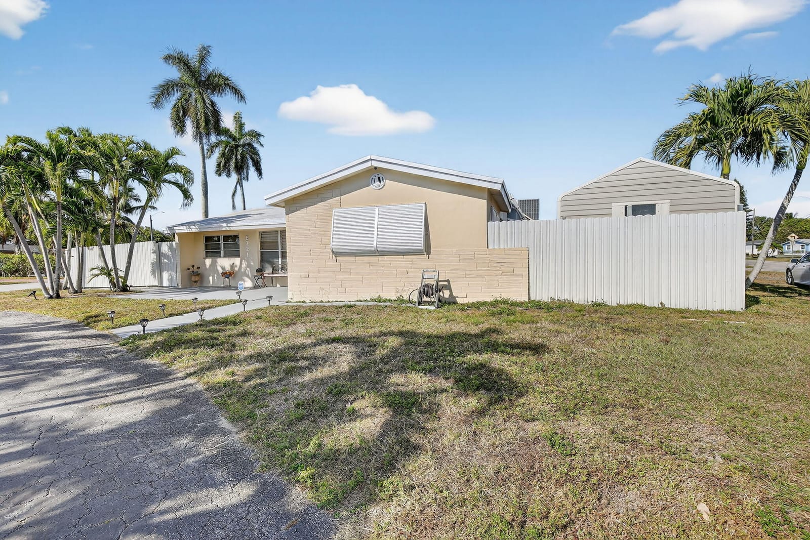 6721 SW 28th Court, Miramar, FL 33023 photo 3
