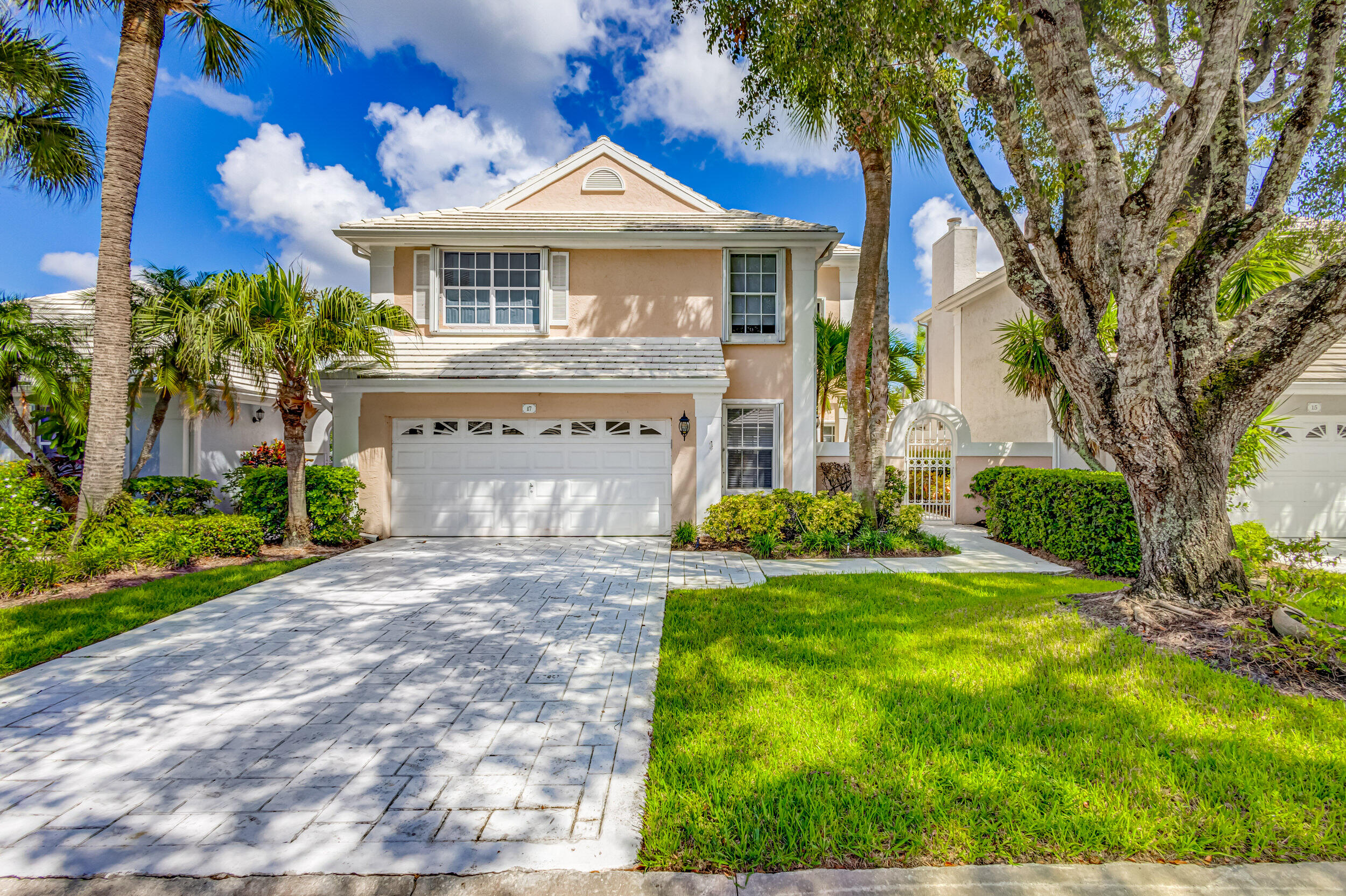 17 Selby Lane, Palm Beach Gardens, FL 33418, Palm Beach Gardens
